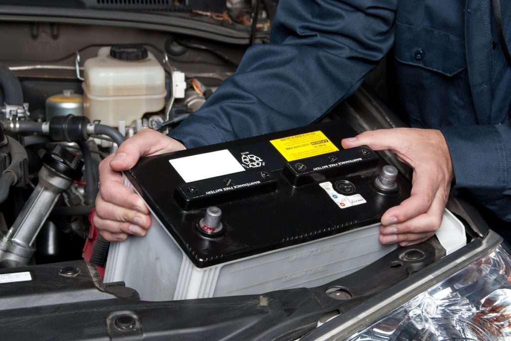 extend-car-batteries-life selfhelp tech